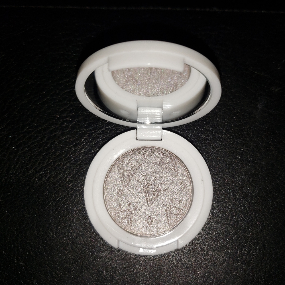 (6 for $25) Diamond Foil Eyeshadow
